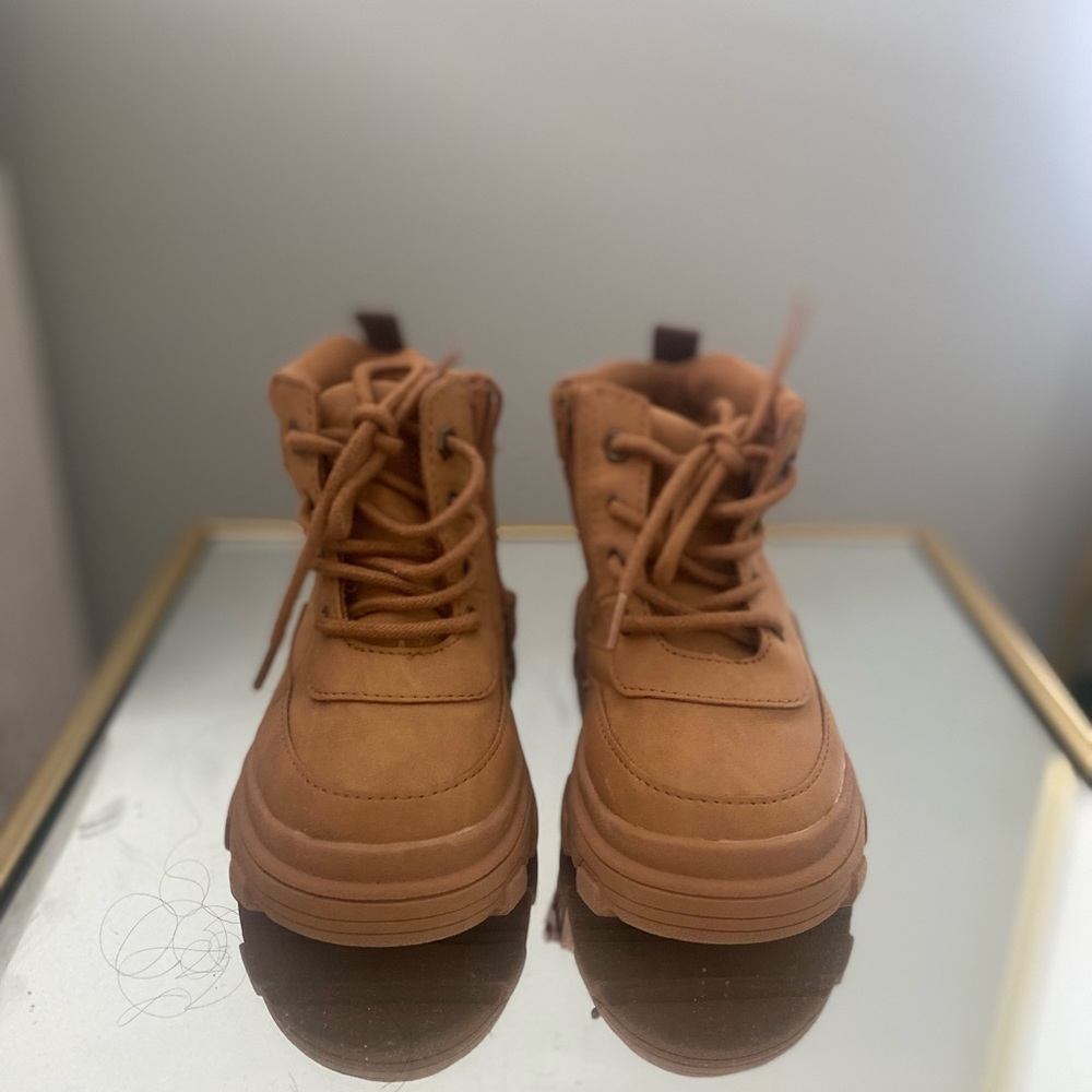 Zara toddler boots